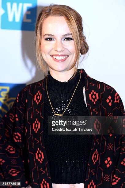 481 Bridgit Mendler Photos Stock Photos & High